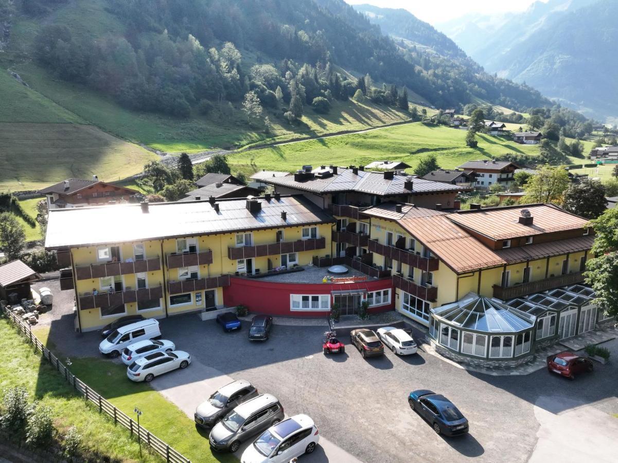 Hotel-Restaurant Lampenhaeusl Fusch an der Grossglocknerstrasse Exterior foto